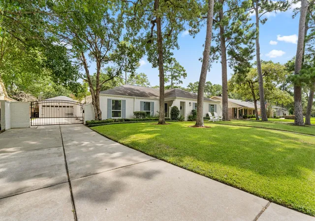 34th image of 10022 Bordley Dr, Houston, TX 77042 | MLS# 40627294
