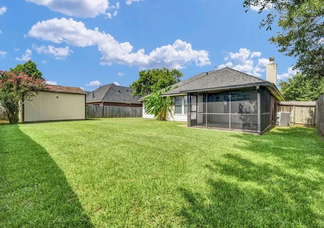 31st image of 218 Lexington Ave, Clute, TX 77531 | MLS# 22616213