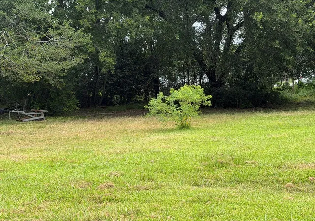 Photo 3 of Land for sale at 4909 Ricky St, Houston, TX 77033 | MLS# 33116564 | Listing updated on 2026-09-16