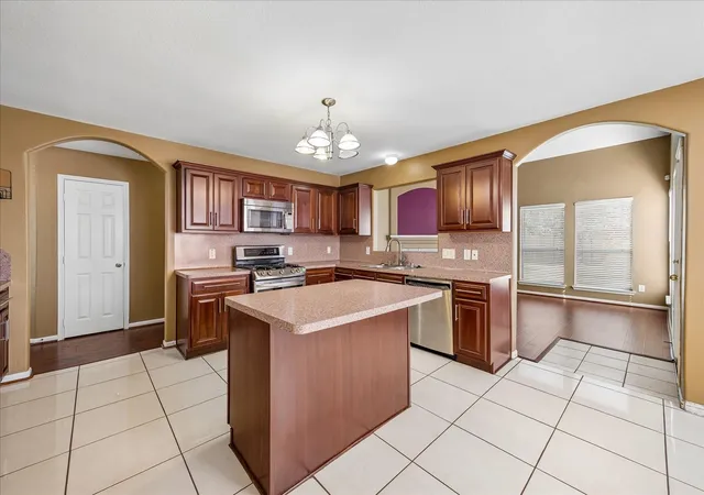 Photo 3 of Single family home for sale at 5238 Kylie Springs Ln, Houston, TX 77066 | MLS# 53228136 | Listing updated on 2026-09-21