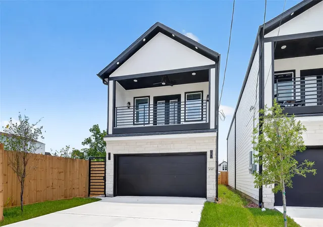 3rd image of 6747 Liverpool St, Houston, TX 77021 | MLS# 85103272