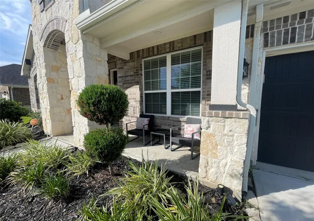 image of 2025 Clearwater Grove Ln, Houston, TX 77089 | MLS# 36807856