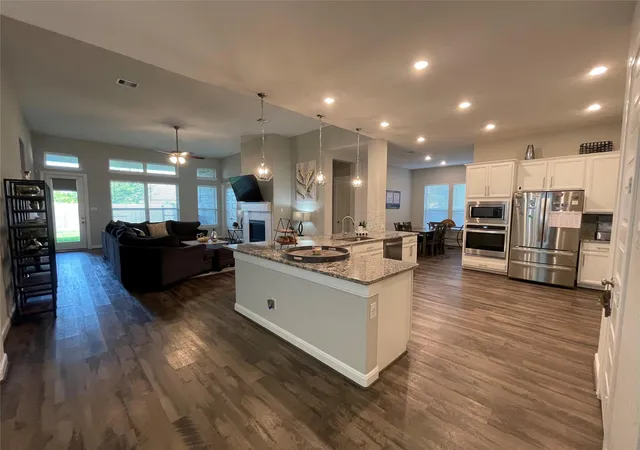 image of 2025 Clearwater Grove Ln, Houston, TX 77089 | MLS# 36807856