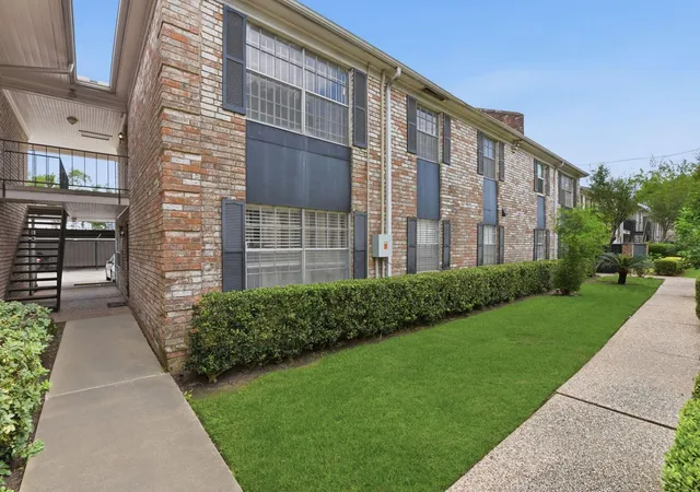 4th image of 7900 Westheimer Rd #147, Houston, TX 77063 | MLS# 58635914