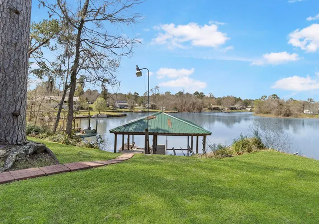 1st image of 1281 Creeklake Dr, Onalaska, TX 77360 | MLS# 16112515