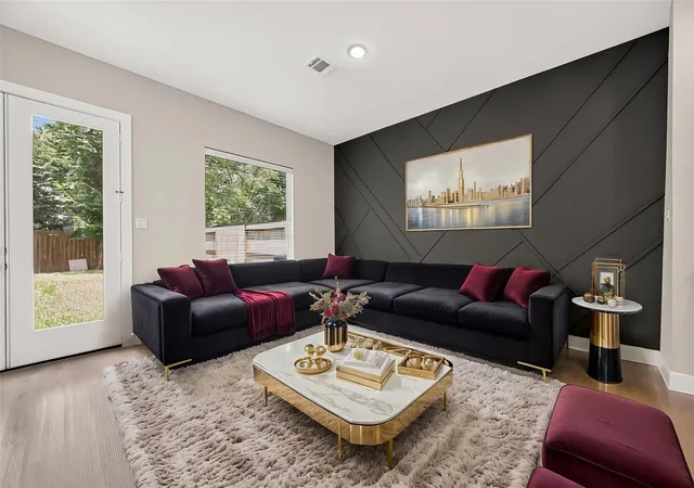 4th image of 4930 Wunder Wy, Houston, TX 77069 | MLS# 90898331