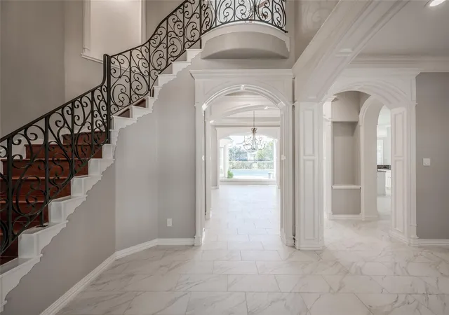 3rd image of 86 Pipers Walk, Sugar Land, TX 77479 | MLS# 45132415