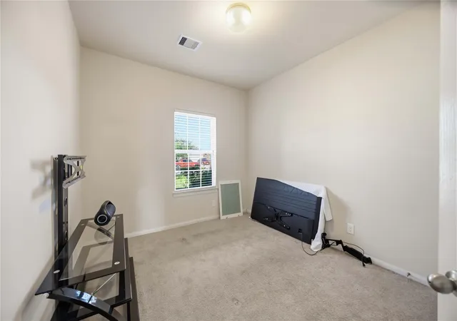 Photo 4 of Single family home for sale at 2208 Ruby Dr, Texas City, TX 77591 | MLS# 81670277 | Listing updated on 2026-09-03