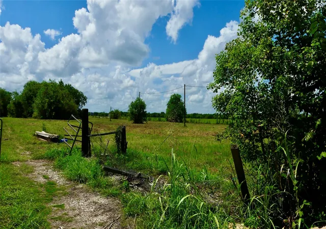 Photo 3 of Land for sale at 7806 Mckeever Rd, Pearland, TX 77584 | MLS# 3545910 | Listing updated on 2026-09-19