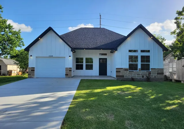 1st image of 1409 N Avenue S, Freeport, TX 77541 | MLS# 17790890