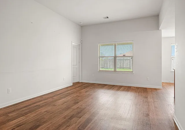 5th image of 7203 Montclair Peak Ln, Richmond, TX 77469 | MLS# 59713296