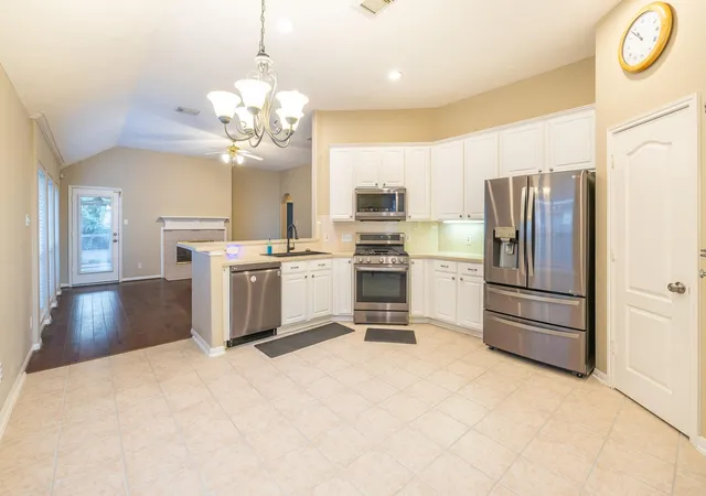 Photo 4 of Sale Pending at 4115 Applerock Dr, Baytown, TX 77521 | MLS# 68211409 | Listing updated on 2026-09-18