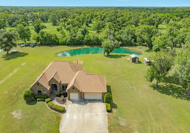 3rd image of 165 County Road 461B, Brazoria, TX 77422 | MLS# 15957048