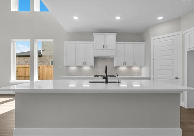 2nd image of 32158 Sky Branch Dr, Fulshear, TX 77441 | MLS# 81542977