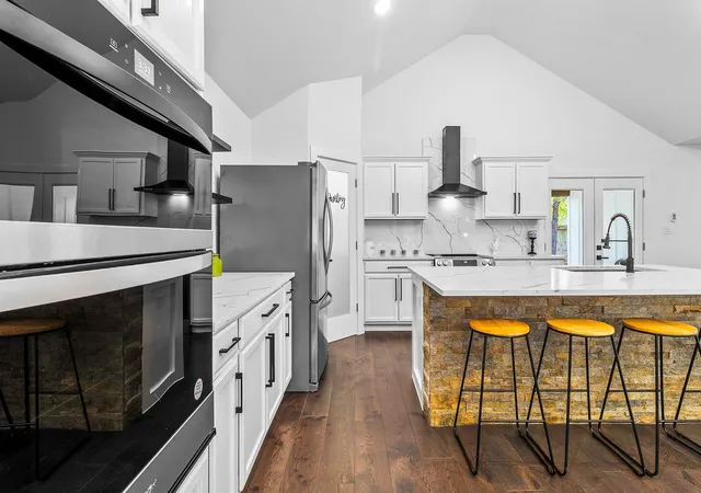 Photo 4 of Single family home for sale at 112 Glen Hvn, Livingston, TX 77351 | MLS# 89658099 | Listing updated on 2026-08-21