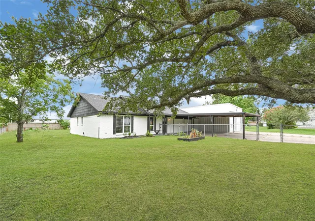 4th image of 1434 County Road 850, Alvin, TX 77511 | MLS# 32443589