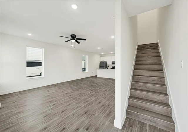 4th image of 7957 Booker St, Houston, TX 77028