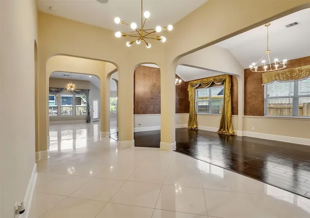 5th image of 4618 Morning Cloud Ln, Sugar Land, TX 77479 | MLS# 15421052
