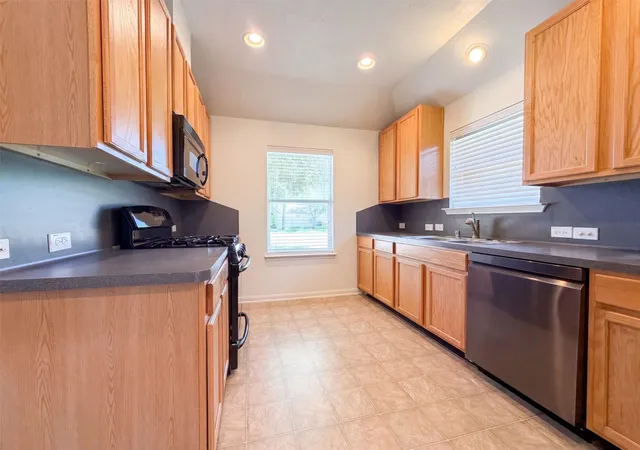 2nd image of 11327 Grass Lake Ln, Richmond, TX 77406 | MLS# 63769192