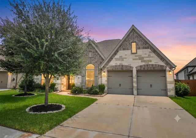 4th image of 3209 Iris Trail Ln, Pearland, TX 77584 | MLS# 52965144