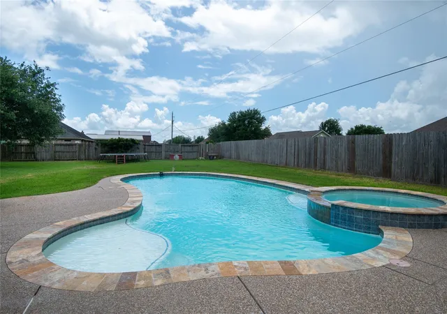 28th image of 11206 Aaron Wy, Needville, TX 77461 | MLS# 23509479