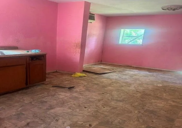 Photo 3 of Sale Pending at 608 8th Street, Huntsville, TX 77320 | MLS# 36608998 | Listing updated on 2026-10-07