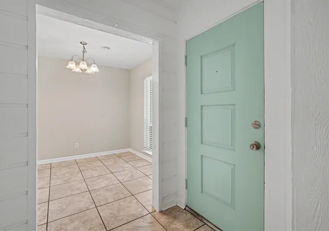 4th image of 9405 Vicksburg Ave, Texas City, TX 77591 | MLS# 17021865