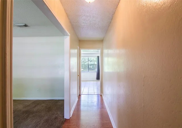 4th image of 820 Midas Ln, Alvin, TX 77511 | MLS# 33969872