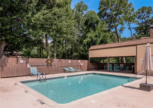 21st image of 2521 Crosstimbers St #F2, Huntsville, TX 77320 | MLS# 14467042