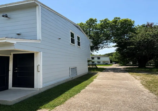 6th image of 1222 4th Ave N Ave N, Texas City, TX 77590 | MLS# 92393486