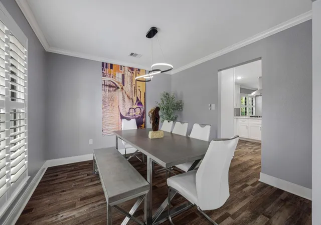 Photo 4 of Single family home for sale at 1722 Saddlecreek Dr, Houston, TX 77090 | MLS# 29175973 | Listing updated on 2026-09-20