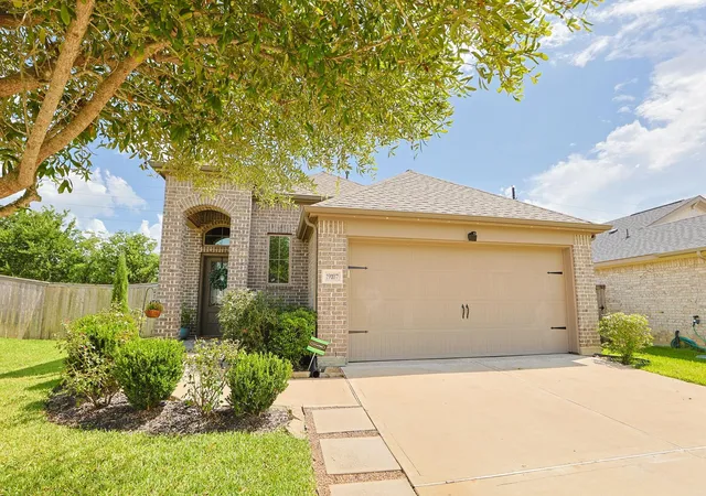 2nd image of 19107 Friesian Stallion Ln, Tomball, TX 77377 | MLS# 13581524