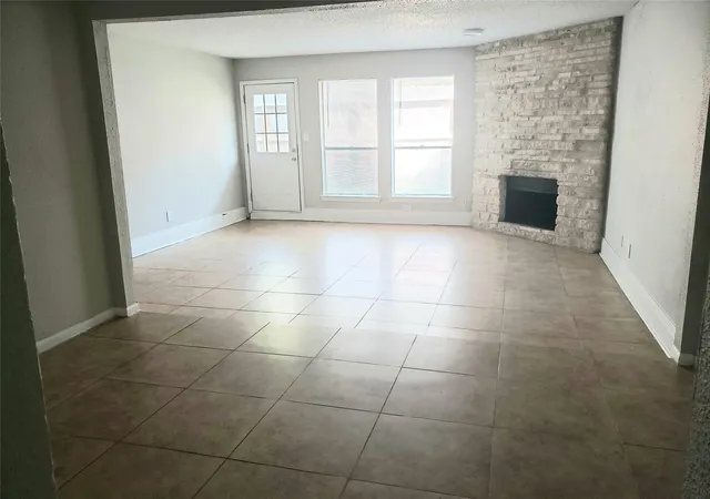 Photo 3 of Condo for sale at 2277 S Kirkwood Rd #1115, Houston, TX 77077 | MLS# 22344578 | Listing updated on 2026-08-13