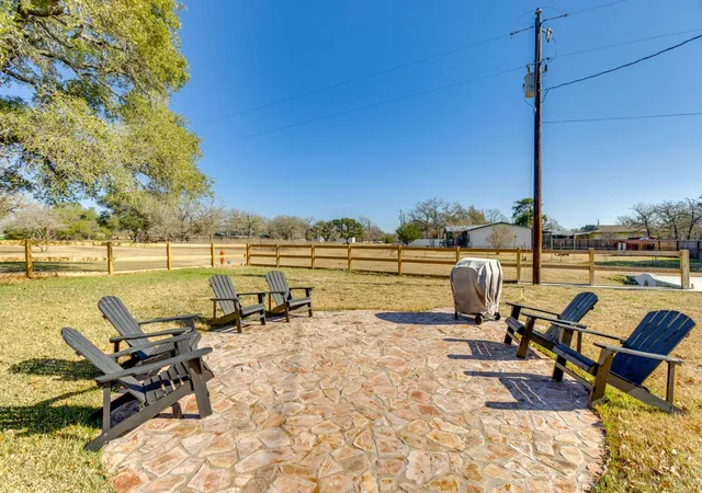 2nd image of 205 Cedar Rd, Somerville, TX 77879 | MLS# 72130211