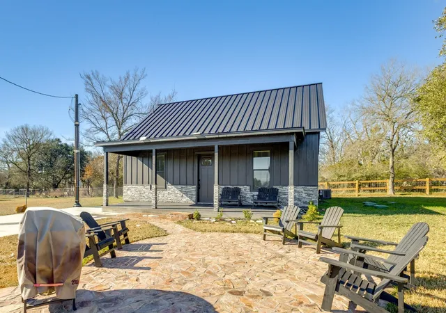 3rd image of 205 Cedar Rd, Somerville, TX 77879 | MLS# 72130211