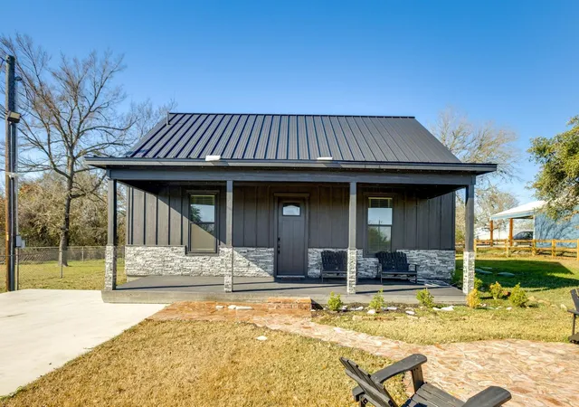 5th image of 205 Cedar Rd, Somerville, TX 77879 | MLS# 72130211