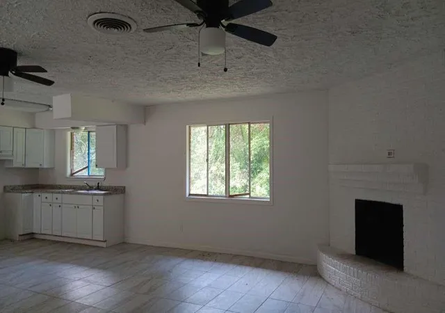 Photo 3 of Single family home for sale at 132 White Oak Dr N, New Caney, TX 77357 | MLS# 12214446 | Listing updated on 2026-08-17