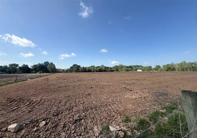 1st image of 4250 Fuqua St, Houston, TX 77048 | MLS# 15464136