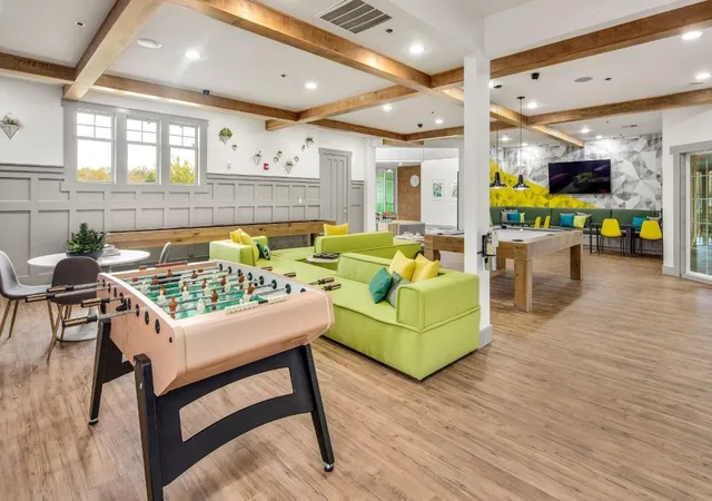 image of 1725 Harvey Mitchell Pkwy S, College Station, TX 77840