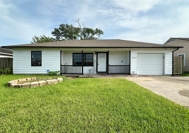 2nd image of 13222 Emporia St, Houston, TX 77015 | MLS# 5210119