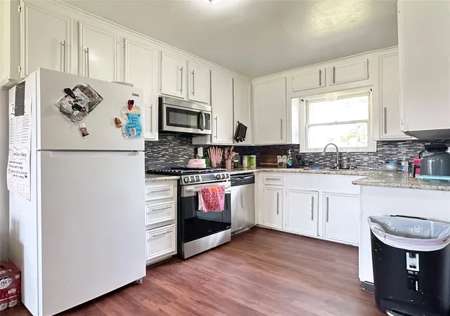 3rd image of 13222 Emporia St, Houston, TX 77015 | MLS# 5210119