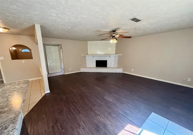 Photo 3 of Sale Pending at 17523 Fieldglen Dr, Houston, TX 77084 | MLS# 31474938 | Listing updated on 2026-09-10