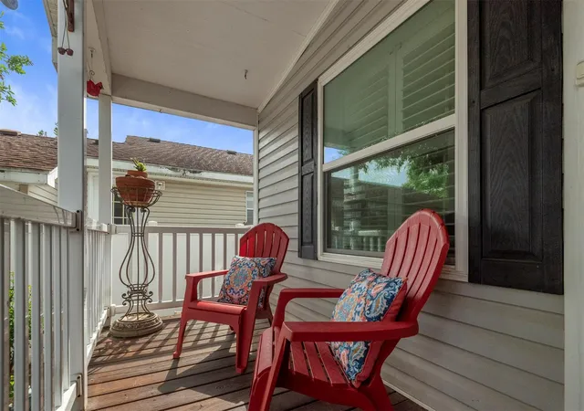 2nd image of 10214 Elderberry Park Ln, Tomball, TX 77375 | MLS# 97847178