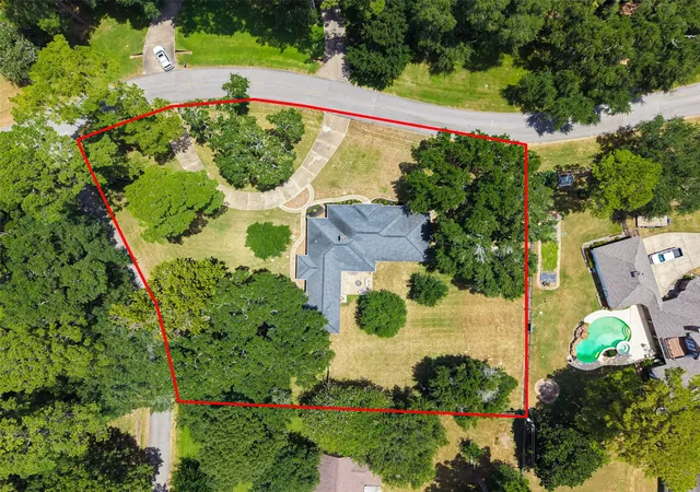 3rd image of 18903 Grosbeak Ln, Tomball, TX 77377 | MLS# 64601607
