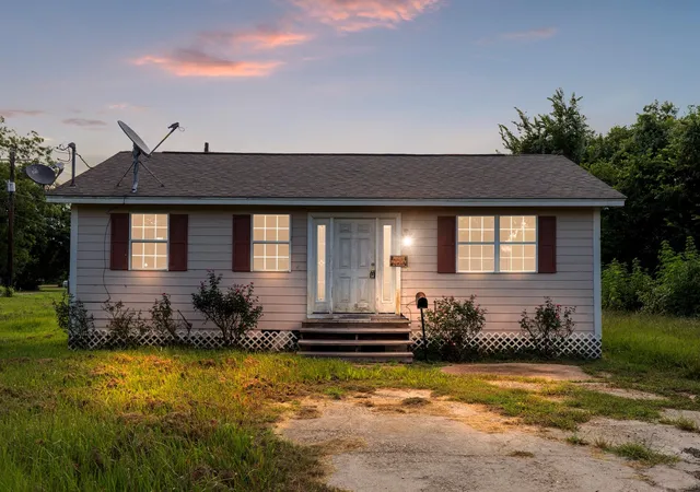 1st image of 2905 Avenue A, Bay City, TX 77414 | MLS# 28252383