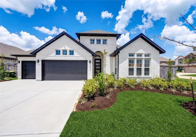 1st image of 6103 Sandspur Springs Ln, Pearland, TX 77584 | MLS# 15417777