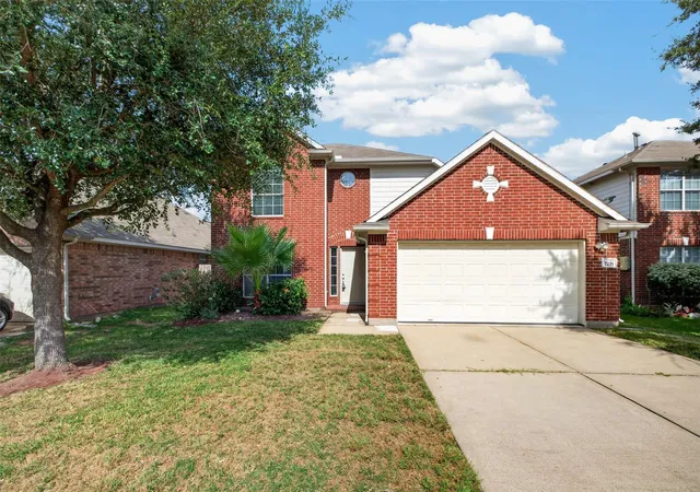 Photo 1 of Single family home for sale at 7235 Glacier Crk Dr, Houston, TX 77083 | MLS# 70996850 | Listing updated on 2026-08-16