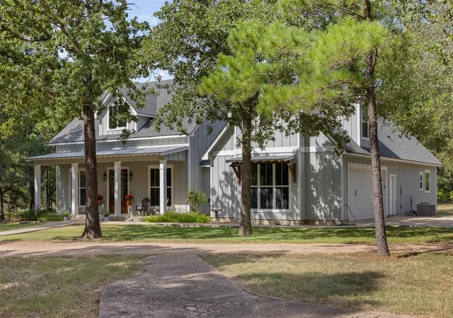 1st image of 526 Piney Creek Rd, La Grange, TX 78945 | MLS# 91414164