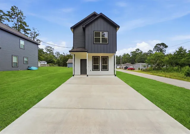 Photo 1 of Single family home for sale at 15608 Sycamore Dr, Montgomery, TX 77356 | MLS# 15069151 | Listing updated on 2026-09-17