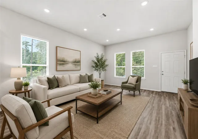 Photo 3 of Single family home for sale at 15608 Sycamore Dr, Montgomery, TX 77356 | MLS# 15069151 | Listing updated on 2026-09-17